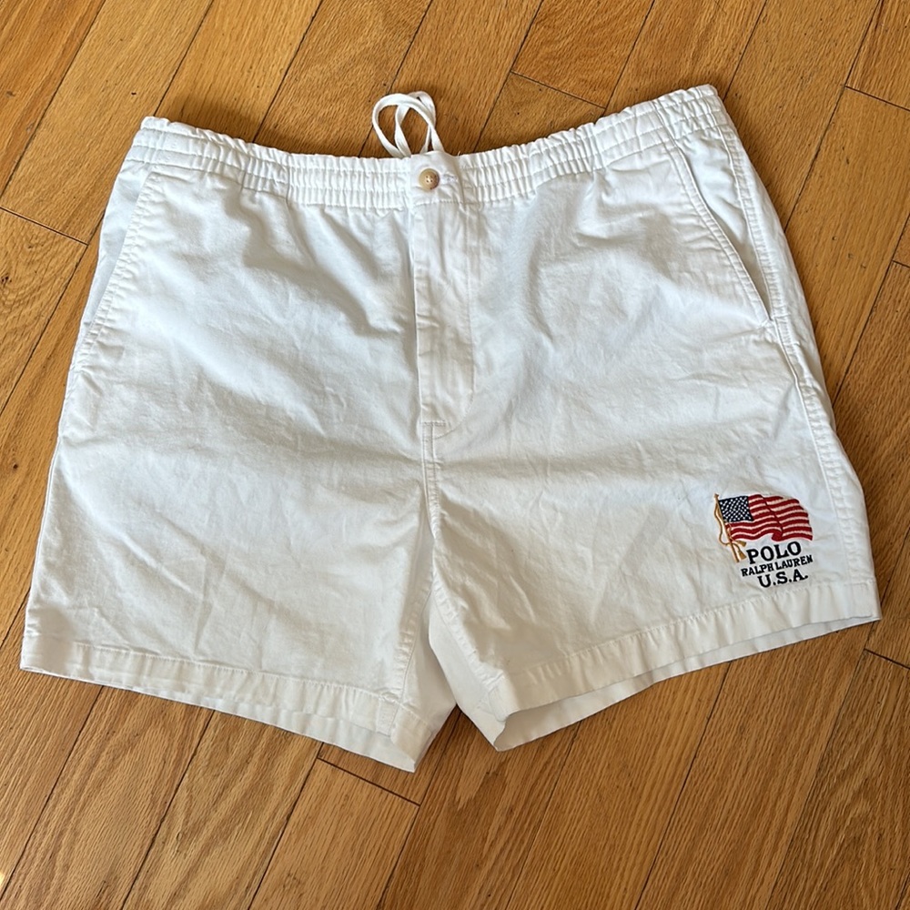 POLO RALPH LAUREN Men's Stretch Waist Classic Fit Shorts White w/ USA FL…